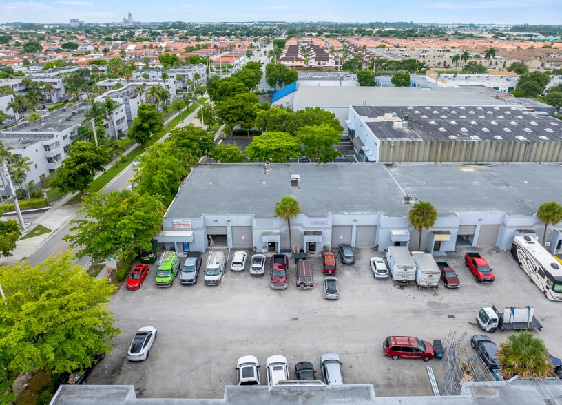 More Photos Of 2693 W 76th St, Hialeah Warehouse For Sale