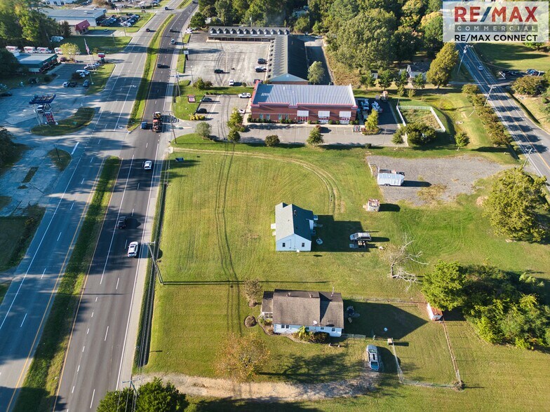 More Photos Of 7214 George Washington Mem Hwy, Yorktown Land For Sale