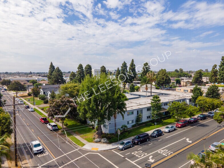 More Photos Of 10442 Lampson Ave, Garden Grove Apartments For Sale