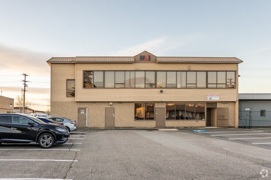 More Photos Of 5718-5722 Glover Rd, Langley Loft Creative Space For Lease
