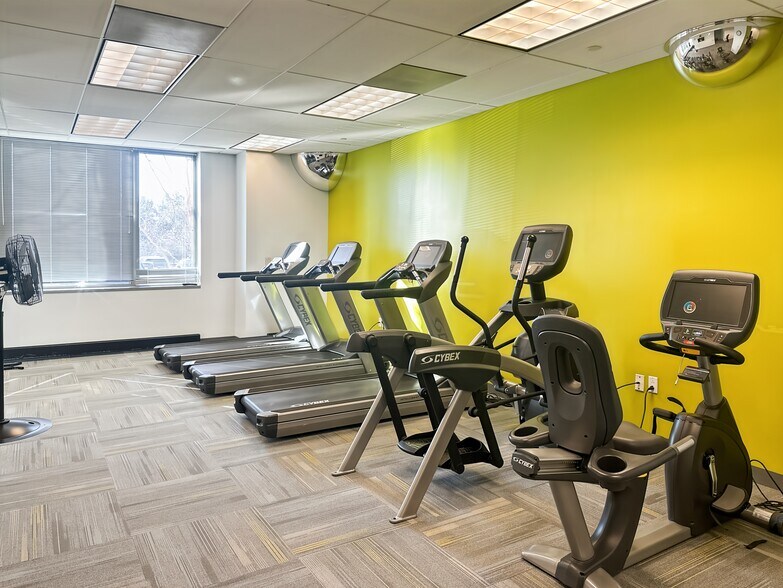 More Photos Of 12410 Milestone Center Dr, Germantown Coworking Space