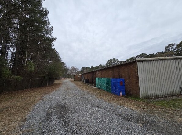 More Photos Of 500 W Goldsboro St, Kenly Warehouse For Sale