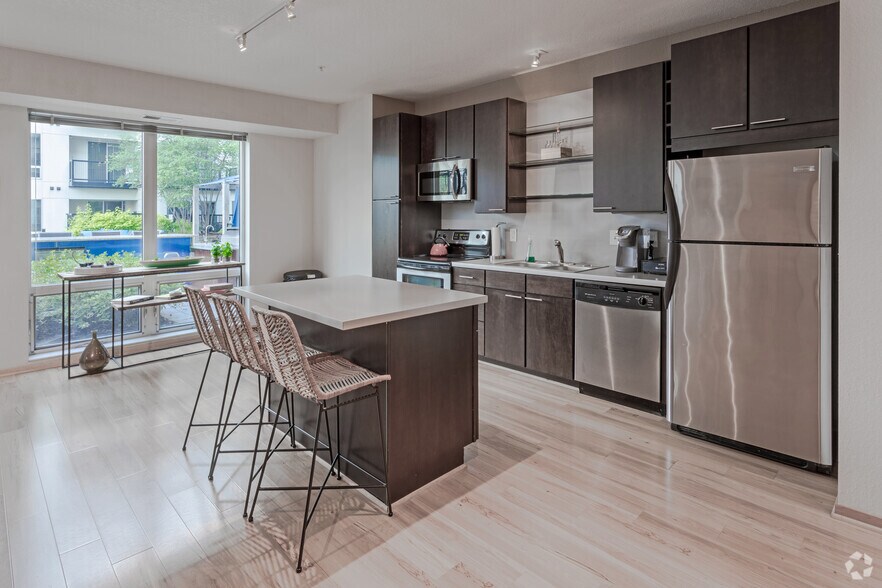 More Photos Of 2922 Aldrich Ave S, Minneapolis Apartments For Lease