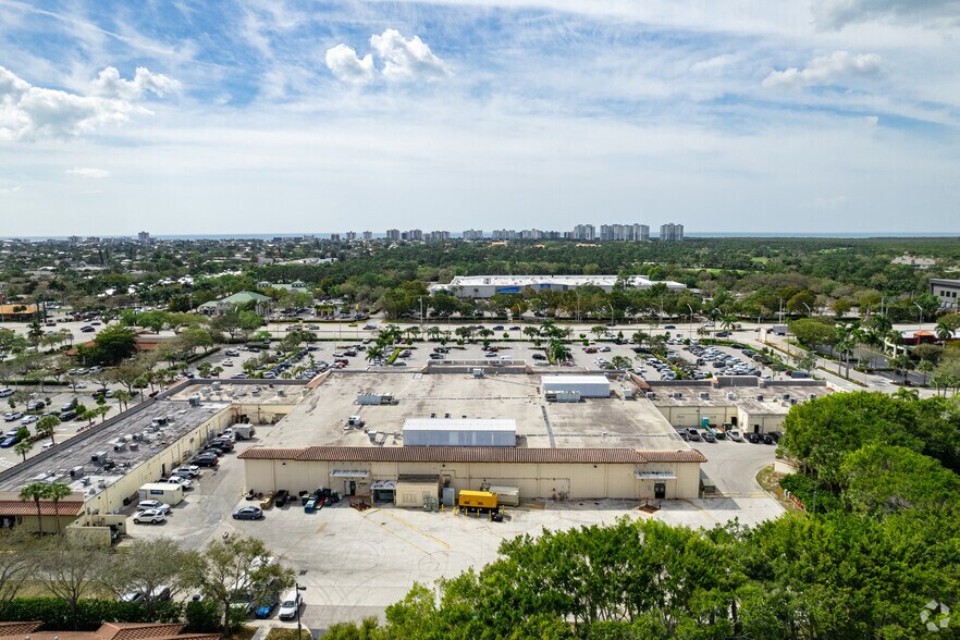 More Photos Of 11140-11232 Tamiami Trl N, Naples Unknown For Lease