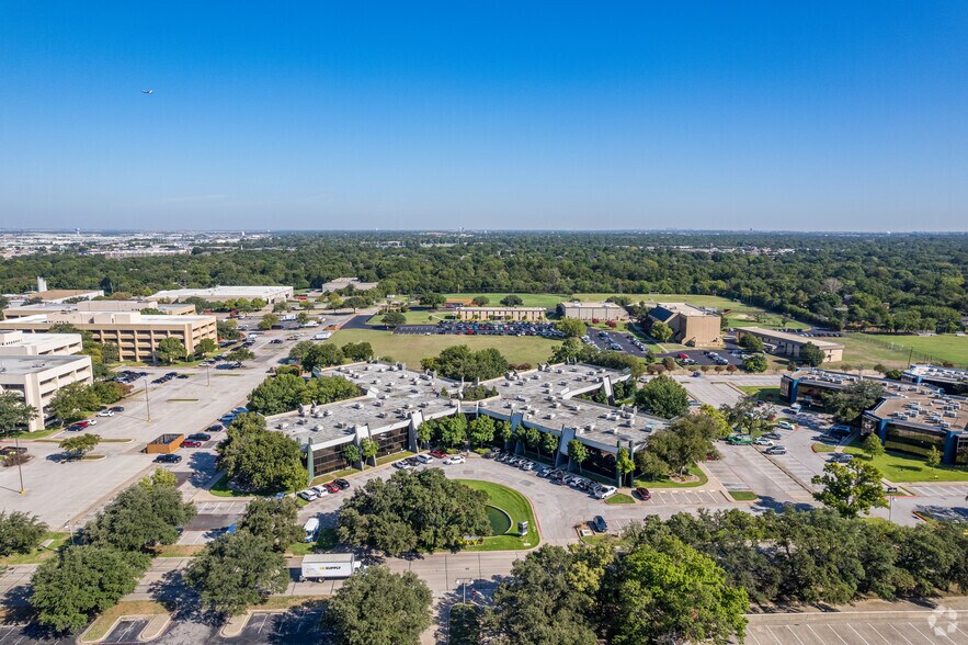 More Photos Of 2655 Villa Creek Dr, Dallas Office For Lease