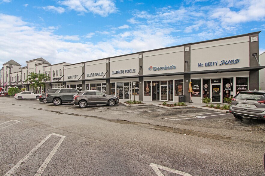 More Photos Of 7980-8024 Wiles Rd, Coral Springs Storefront Retail Office For Lease