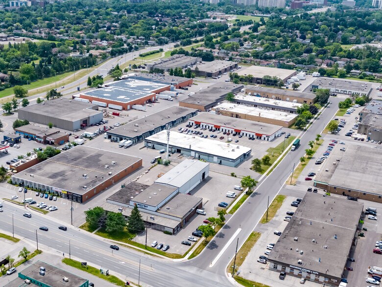 More Photos Of 600 Orwell St, Mississauga Light Distribution For Lease