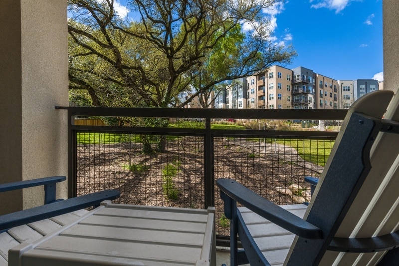 More Photos Of 2717 S Lamar Blvd, Austin Apartments For Lease