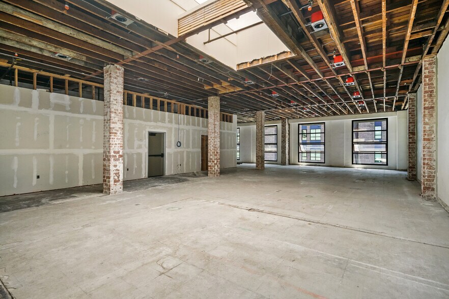 More Photos Of 220-222 14th St, Oakland Medical For Lease