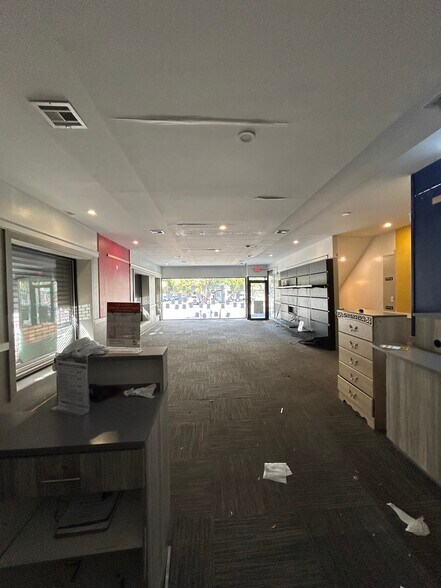 More Photos Of 100 Manhattan Ave, Brooklyn Storefront Retail Residential For Lease