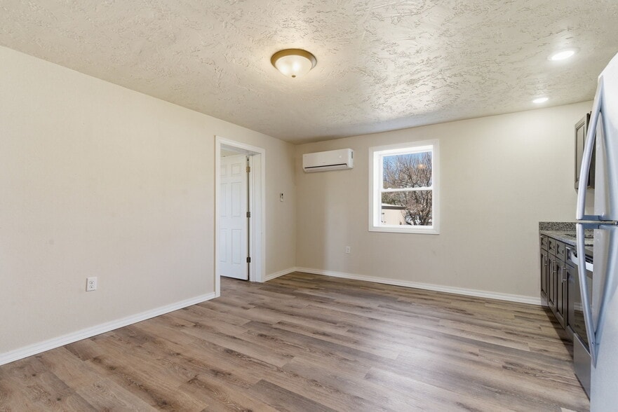 More Photos Of 301 Mount Vernon Blvd, Mount Vernon Apartments For Sale