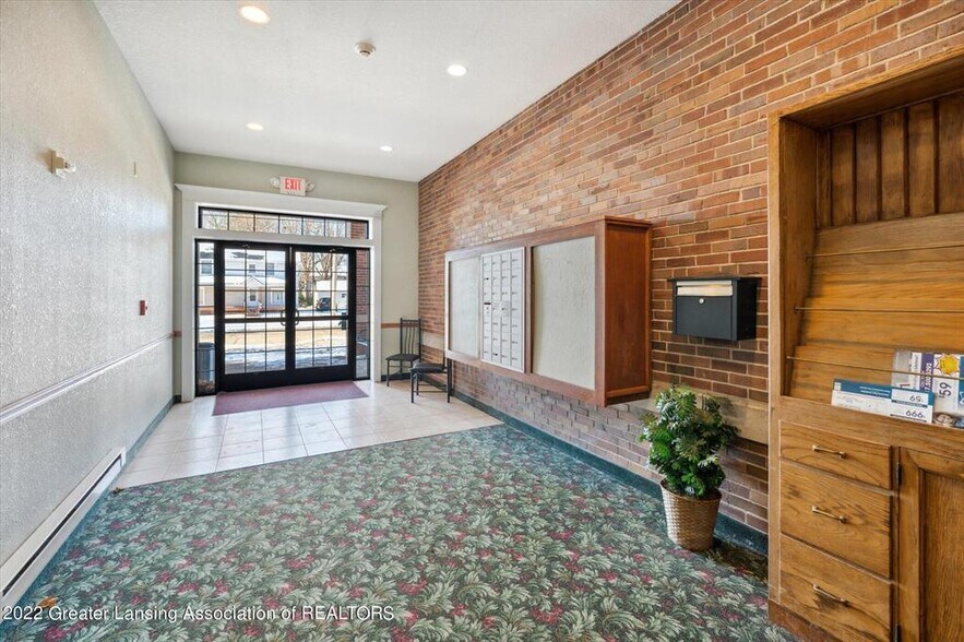 More Photos Of 335 Horatio St, Charlotte Apartments For Sale