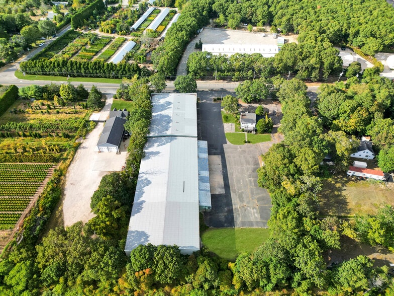 More Photos Of 26 Frowein Rd, Center Moriches Warehouse For Sale