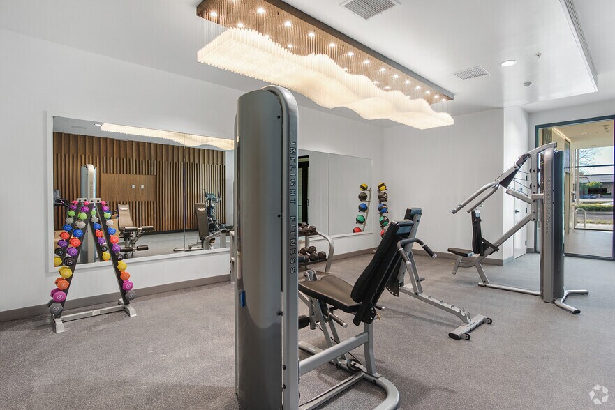 More Photos Of 5570 Rosemead Blvd, Temple City Apartments For Lease