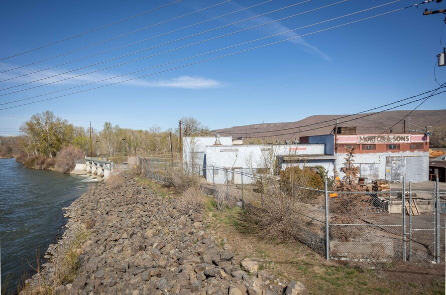 More Photos Of 2105 Terrace Heights Dr, Yakima Land For Sale