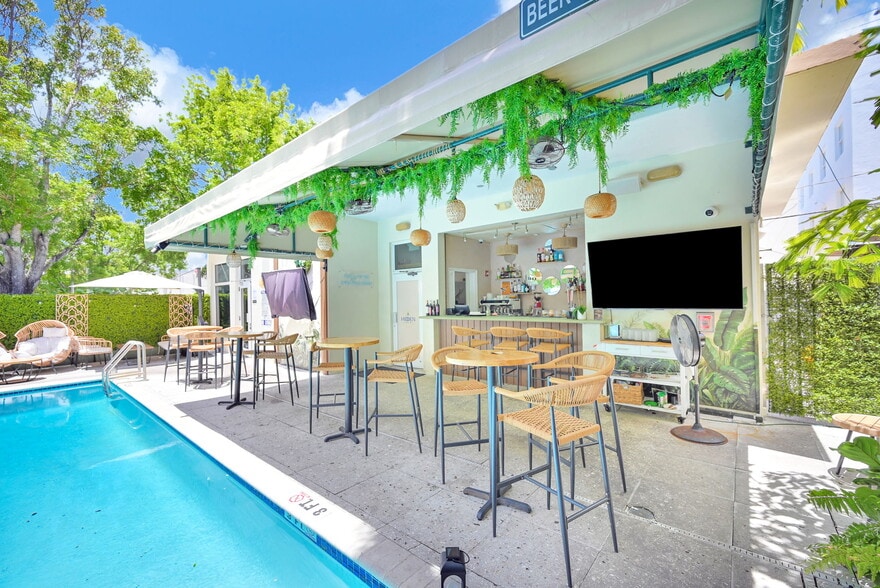 More Photos Of 7337 Harding Ave, Miami Hotel For Lease