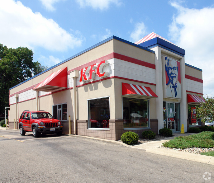 Primary Photo Of 603 N Western Ave, Peoria Fast Food For Sale