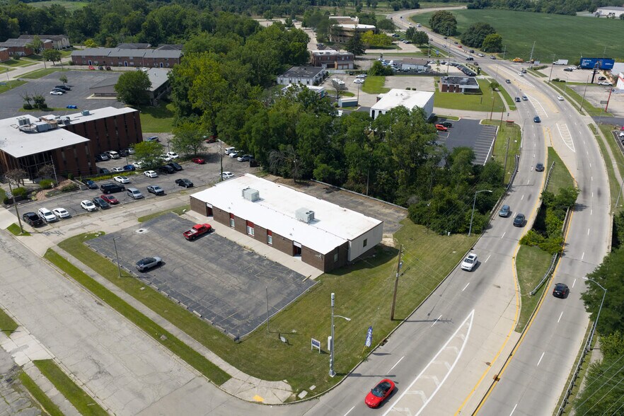 More Photos Of 4999 Northcutt Pl, Dayton Medical For Lease