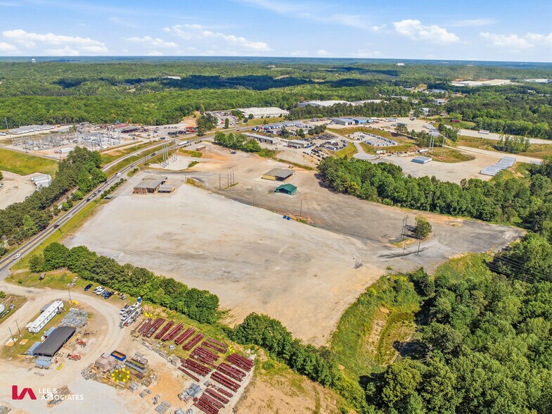 More Photos Of 1364 Candler Rd, Gainesville Truck Terminal For Lease