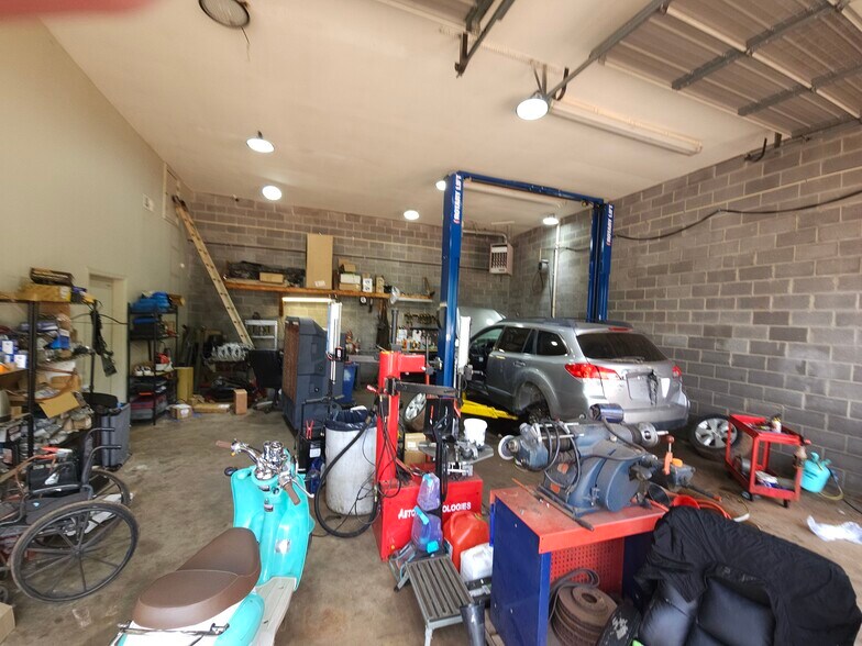 More Photos Of 771 Madison Rd, Culpeper Auto Dealership For Sale