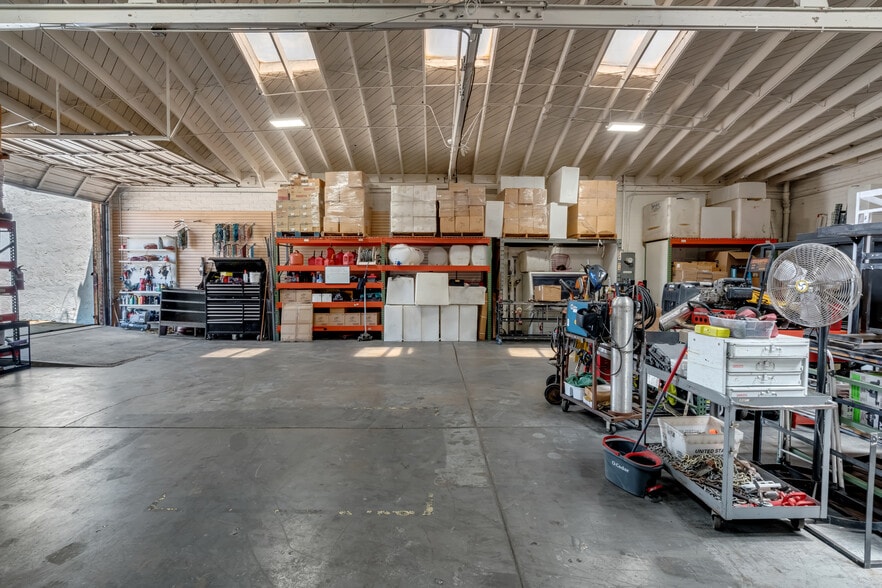More Photos Of 5711 Sheila St, Commerce Warehouse For Sale
