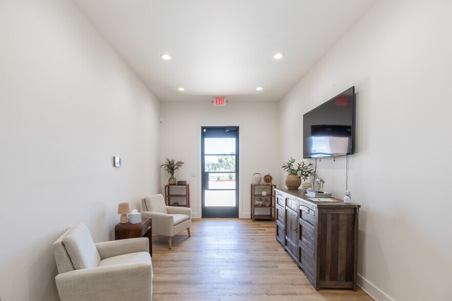 More Photos Of 1804 Denali Dr, Abilene Office For Sale