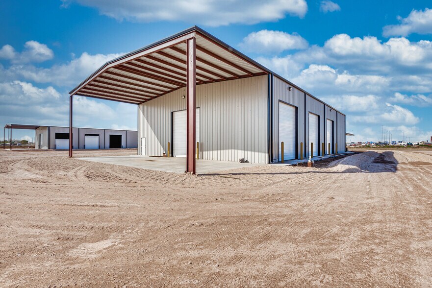 More Photos Of TBD Lot 4 ECR 140, Midland Warehouse For Sale