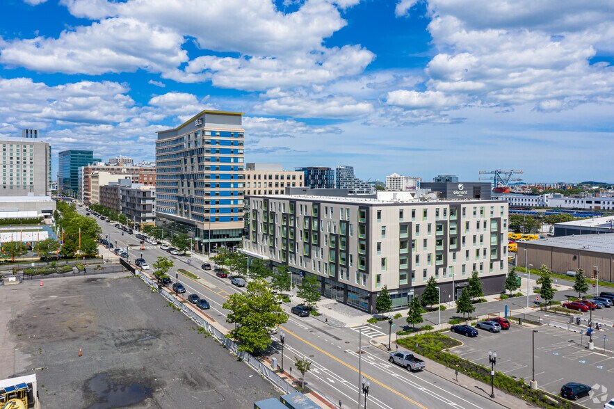 More Photos Of 391-395 D St, Boston Hotel For Lease