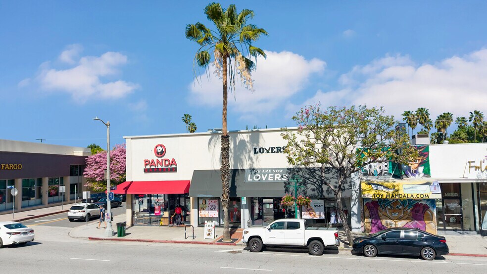 More Photos Of 14557 Ventura Blvd, Sherman Oaks Storefront For Lease