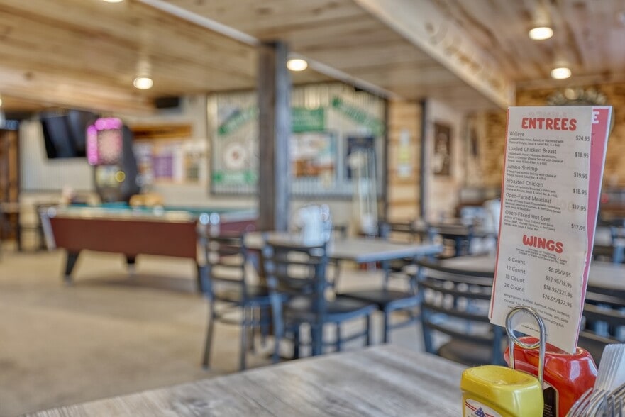 More Photos Of 7440 N Pats Landing Rd, Hayward Restaurant For Sale