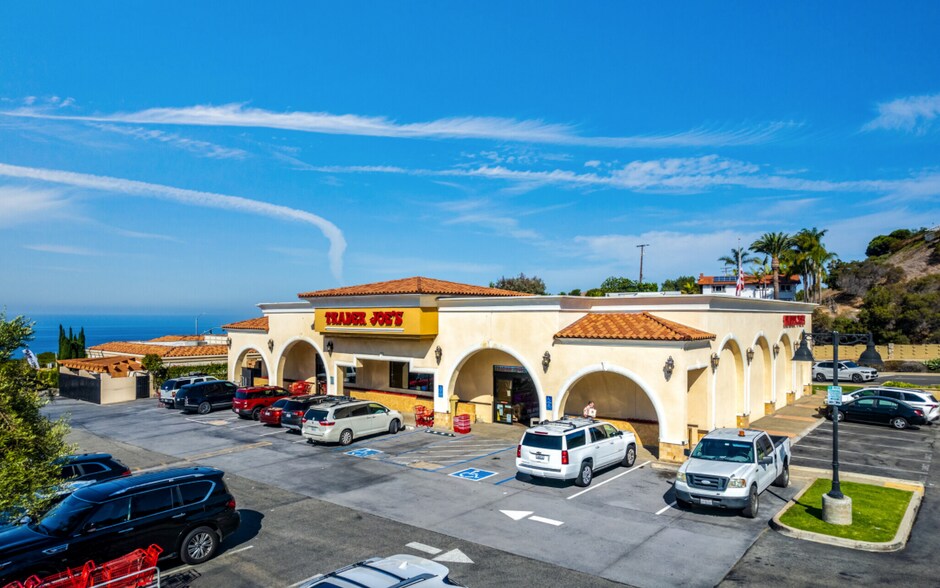 More Photos Of 31098-31246 Palos Verdes Dr W, Rancho Palos Verdes Unknown For Lease