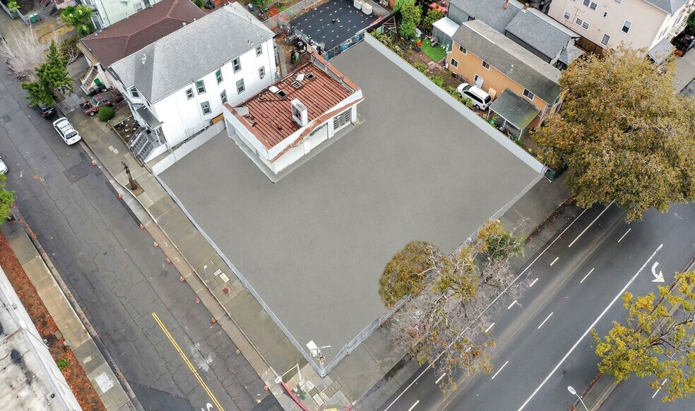 More Photos Of 1230 14th St, Oakland Land For Sale