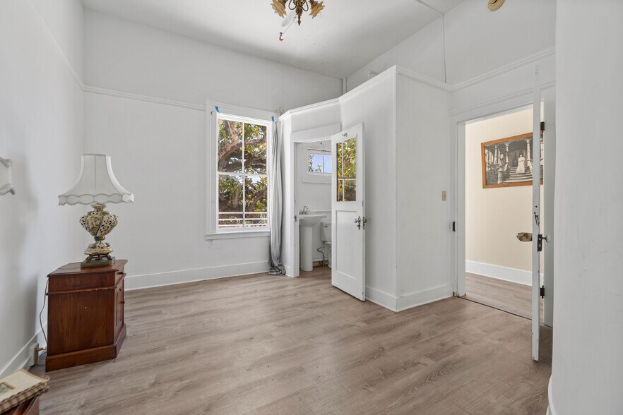 More Photos Of 8041 Soquel Dr, Aptos Hospitality For Sale