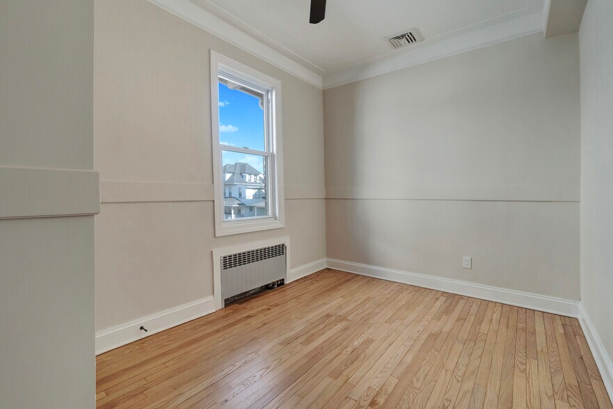 More Photos Of 157 Beach 119th St, Rockaway Park Apartments For Sale