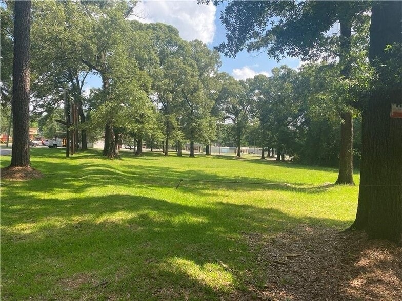More Photos Of 3915 Cottage Hill Rd, Mobile Land For Sale