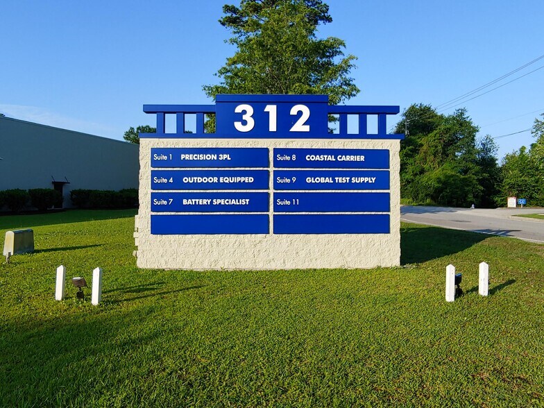 More Photos Of 312 Raleigh St, Wilmington Warehouse For Lease