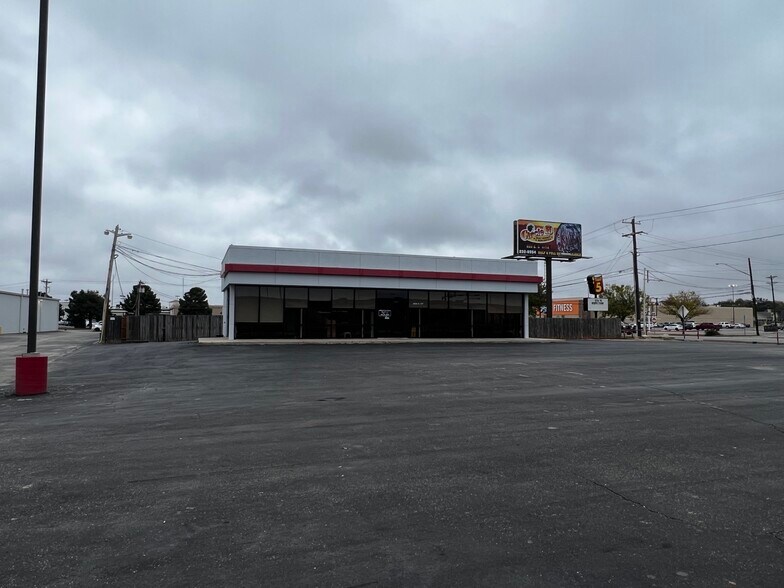 More Photos Of 4850 S 14th St, Abilene General Retail For Sale