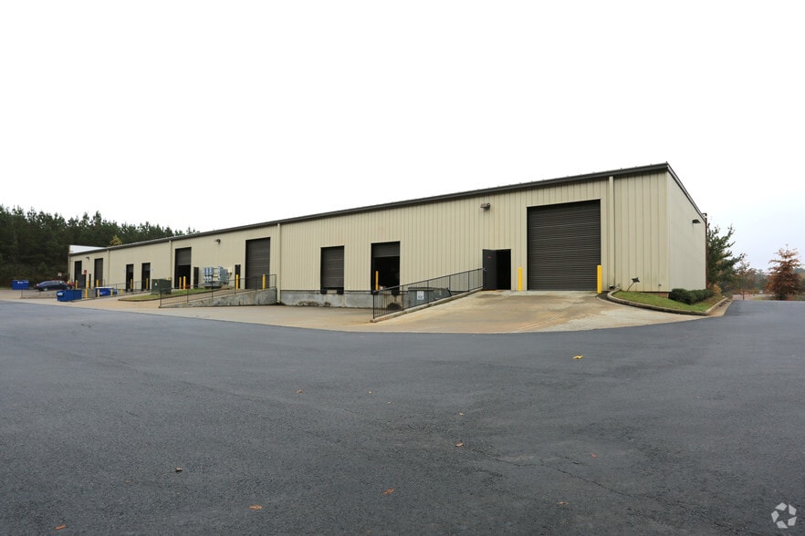 More Photos Of 1650 Redi Rd, Cumming Warehouse For Lease