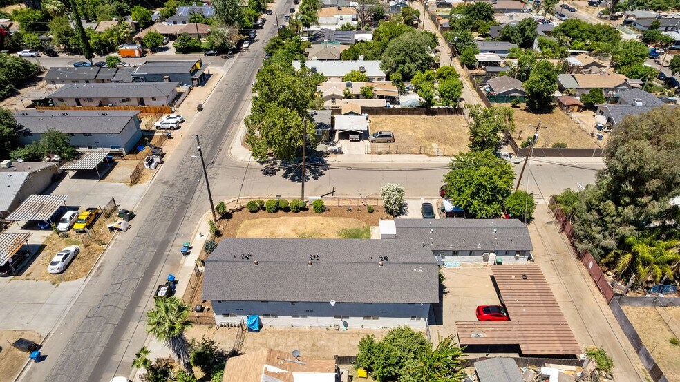 More Photos Of 3940 E Burns Ave, Fresno Apartments For Sale