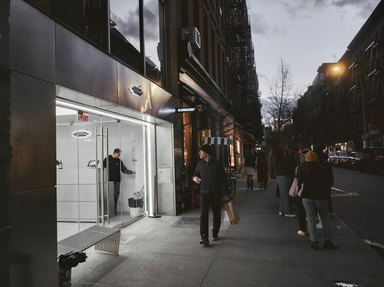 More Photos Of 258 Elizabeth St, New York Storefront Retail Office For Lease