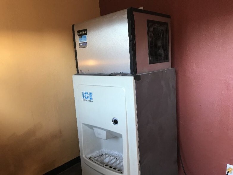 More Photos Of 3607 Hamilton Ave, Saint Louis Hotel For Sale