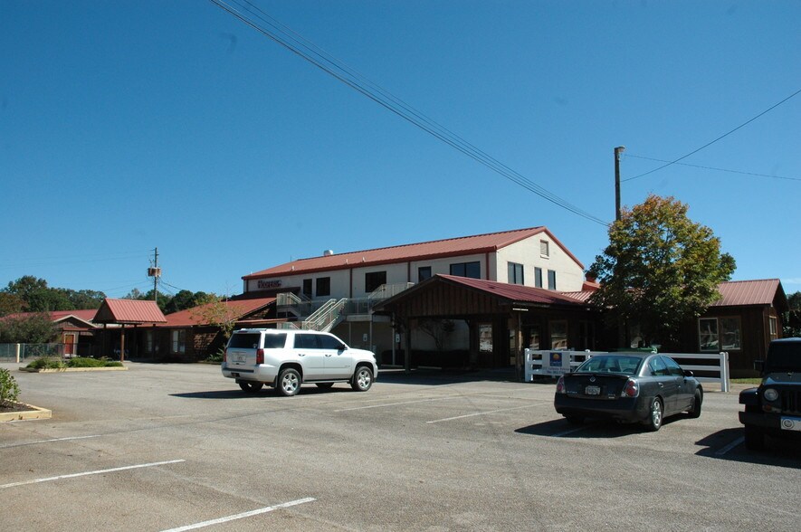 More Photos Of 3472 Hogansville Rd, Lagrange Office For Sale