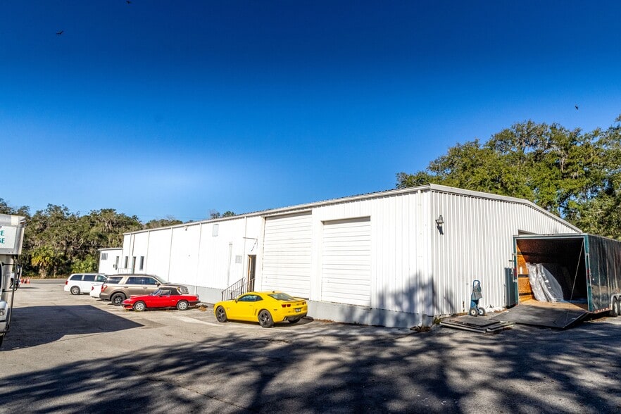 More Photos Of 1350 Ponce De Leon Blvd, Brooksville Warehouse For Sale