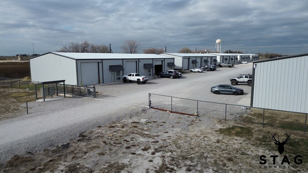 More Photos Of 16580 US Highway 380 W, Krum Manufacturing For Lease