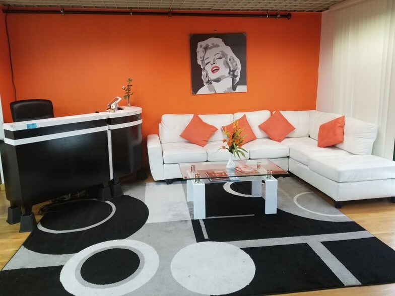 More Photos Of 73-75 Ferry St, Newark Storefront Retail Office For Sale