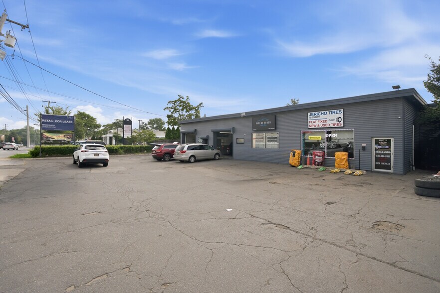 More Photos Of 1850 E Jericho Tpke, Huntington Auto Repair For Sale