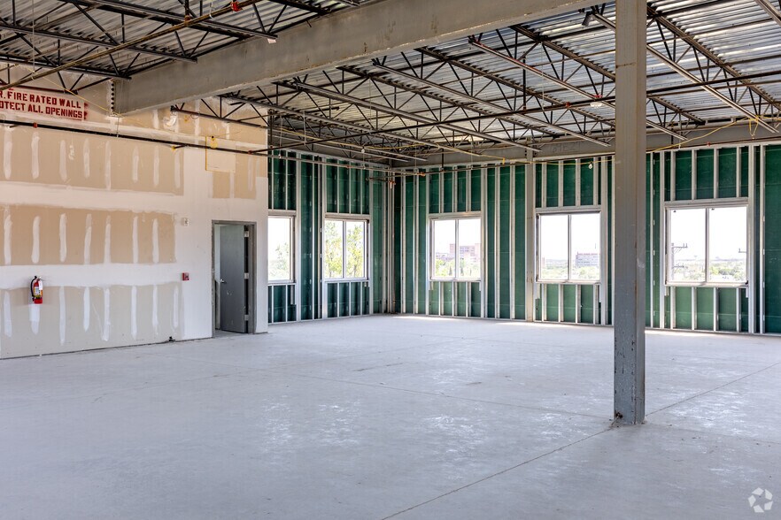 More Photos Of 818 Knights Cross Dr, San Antonio Medical For Lease
