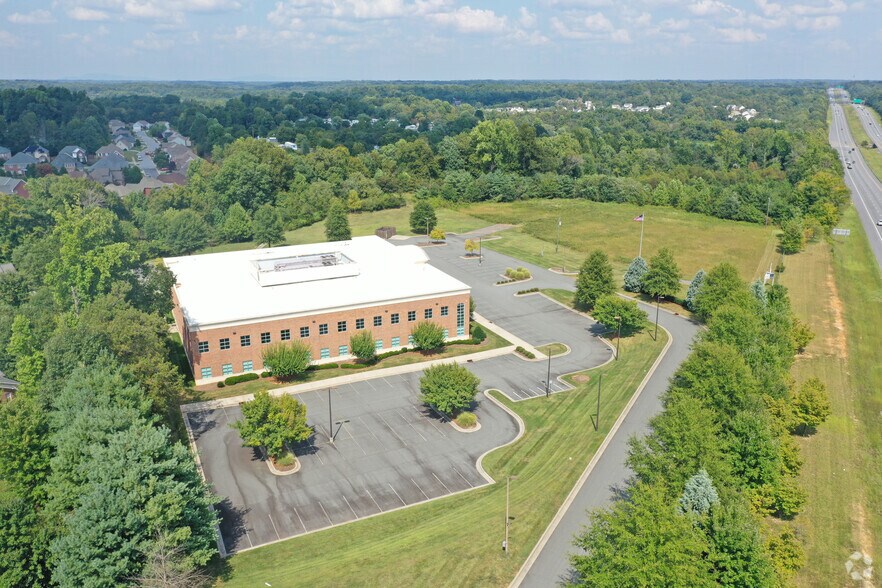 More Photos Of 6010 Golding Center Dr, Winston-Salem Medical For Sale