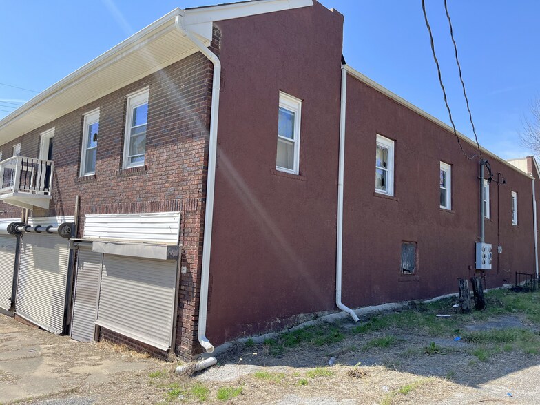 More Photos Of 1306 Wood Ave, Kansas City Multifamily For Sale