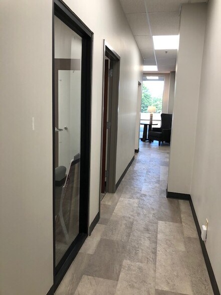 More Photos Of 2850-2870 S Church St, Murfreesboro Unknown For Lease
